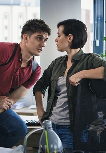 Змеи и лестницы (2020) смотреть онлайн